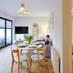 Apartment Ze Strefa Relax & Fun By Onholiday Ulica Lwowska 12