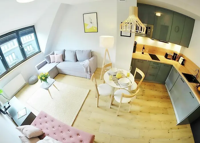 Ze Strefa Relax & Fun By Onholiday Ulica Lwowska 12 *